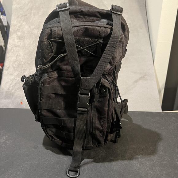 Fieldline Pro Series Tactical Backpack Black Small MOLLE Utility Outdoor Bag - Picture 6 of 15